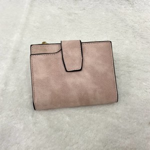 CARTEIRA LUXUOSA COM VÁRIAS DIVISÓRIAS PEQUENA