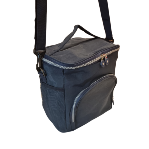 BOLSA TÉRMICA MÉDIA COM BOLSO NA FRENTE